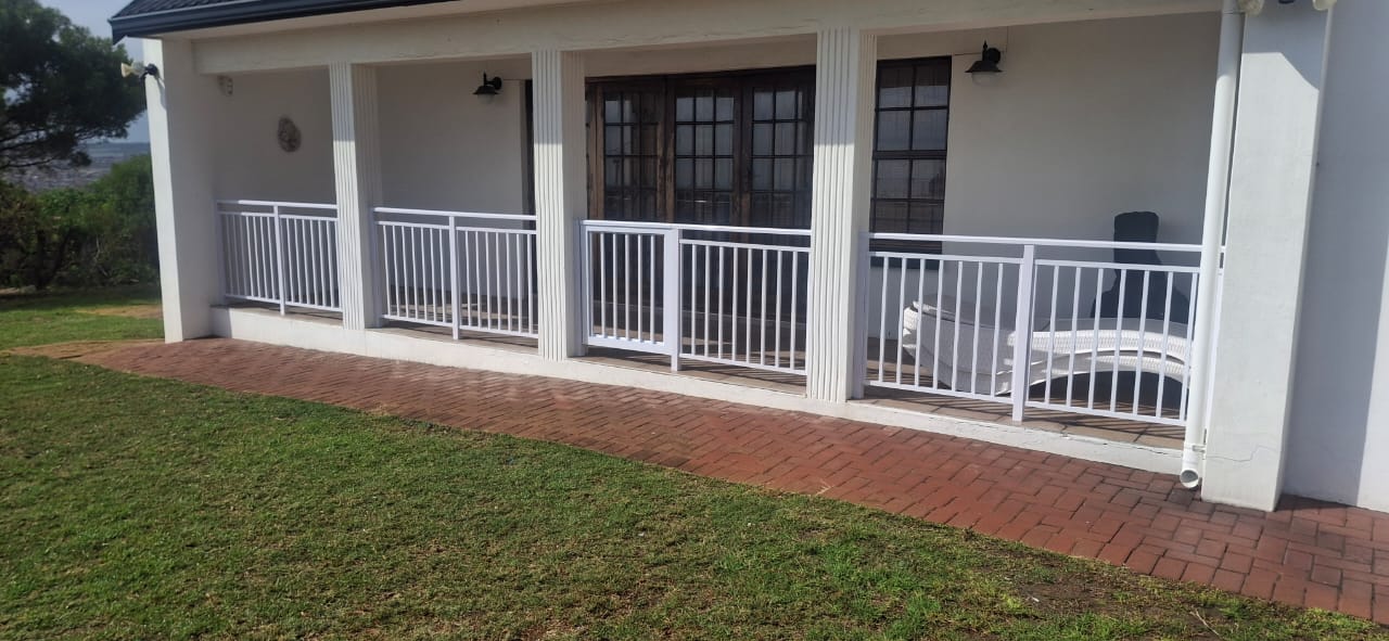 Aluminium Handrail